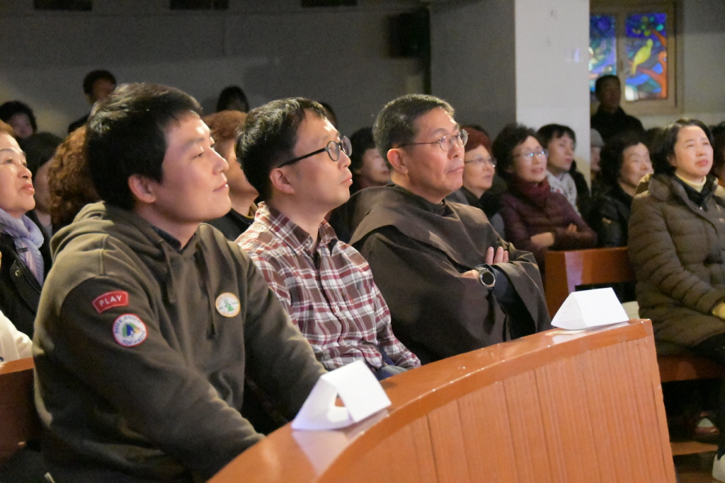 resize_18-1124 (13).JPG