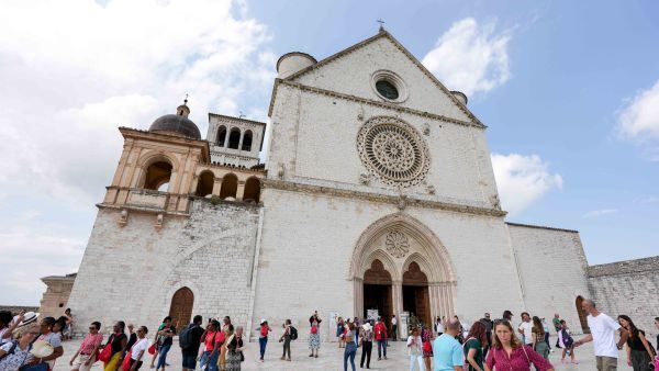 교황, 성 프란치스코 선종 800주년 기념 희년 선포